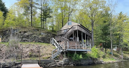 Cliffside Hideaway-Renovations & upgrades coming!