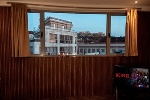 Interior - Parthenon Portrait Lux Apartment with Unforgettable View from Your Bed (Athina)
