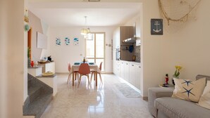 Smart TV - Vista Mare House | Private Spa Terrace • Sea View • (Santa Maria del Focallo)