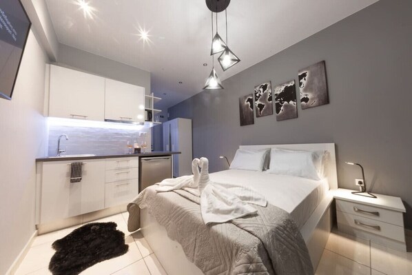 Fer et planche à repasser, Wi-Fi, draps fournis