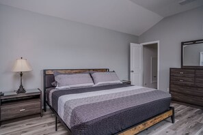 3 soveværelser, skrivebord, weekendseng, Wi-Fi