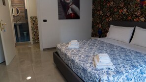 3 chambres, fer et planche à repasser, Wi-Fi, literie fournie