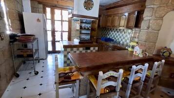 Microwave, oven, stovetop