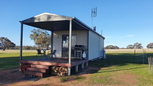 Rhymney Skye Cosy Farmstay with first class view on the Grampians.