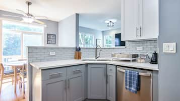 Microwave, oven, stovetop, dishwasher