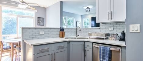 Microwave, oven, stovetop, dishwasher