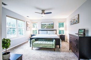 Bügeleisen/Bügelbrett, WLAN, Bettwäsche