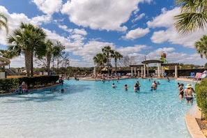 Beheizter Pool