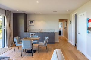 Deluxe Apartment, Ocean View | Private kitchen | Electric kettle, toaster