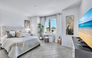 Iron/ironing board, internet, bed sheets