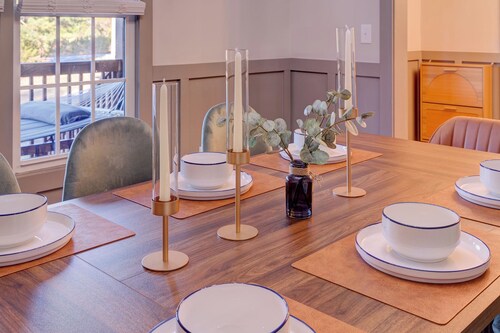 Modern and Peaceful 5BR Wake Forest Retreat-Pet Friendly