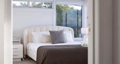 The View at Kingston Beach