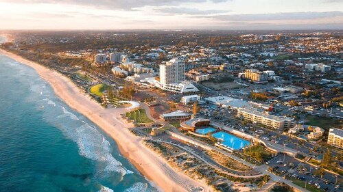 The Scarborough Mirage | 4BR | Pool | Games room