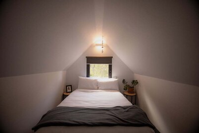 Wilder Stay with sauna, outdoor bath and plunge