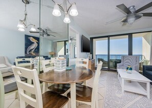 Dining - Island Winds West 579 | Next to the HangOut | Beachfront | My Beach Getaways (Gulf Shores)