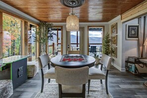 Interior - Luxury Retreat with Jaw-Dropping Mountain Views- Sleeps 8 (Sevierville)