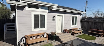 Private and charming Bay Area home. Centrally located to all Bay Area cities!