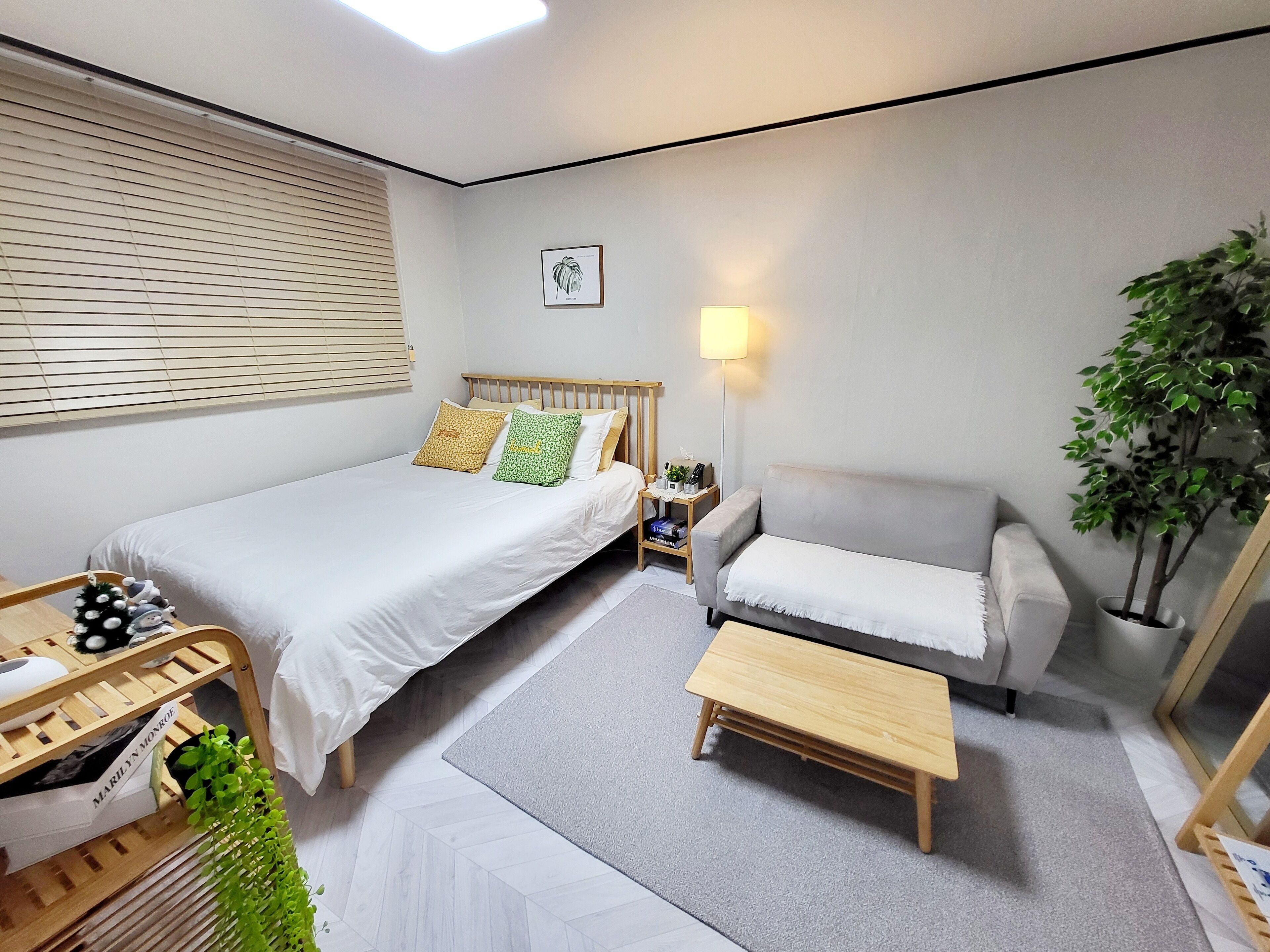 Blackout drapes, soundproofing, iron/ironing board, free WiFi