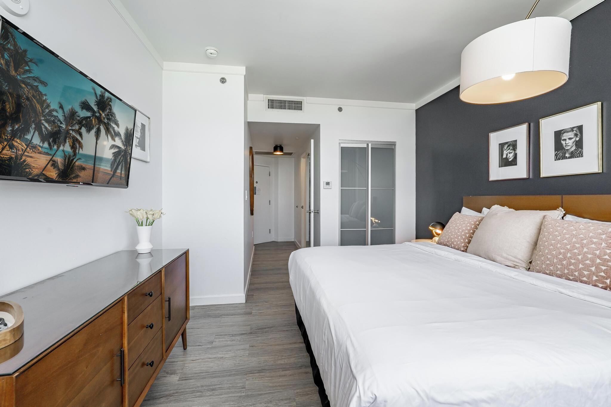 アイロン / アイロン台、WiFi (無料)