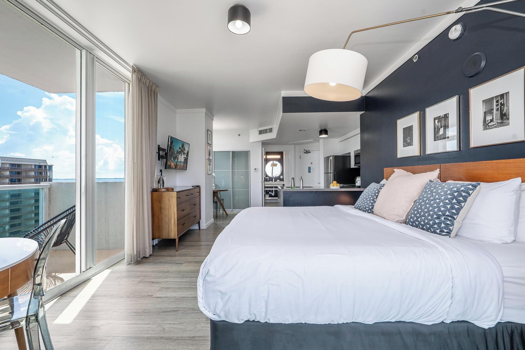 Desk, iron/ironing board, free WiFi, bed sheets