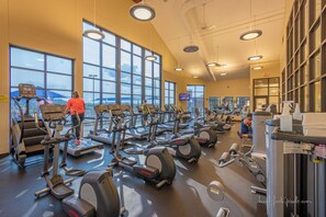 Fitness facility - New Listing: 2 Bedroom +Loft, 2 bath townhouse in The Galena Territory (Galena)
