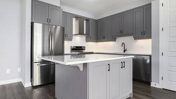 Microwave, stovetop, dishwasher