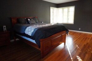 3 dormitorios, tabla de planchar con plancha, wifi y ropa de cama