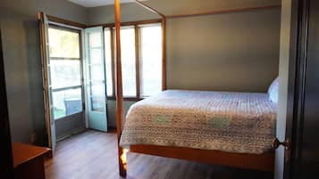 BĂŒgeleisen/BĂŒgelbrett, WLAN, BettwĂ€sche