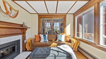 Kamin, Tischfußball