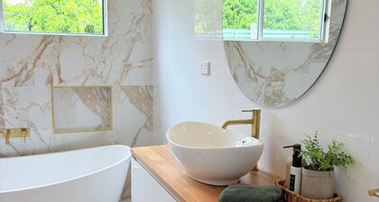 The Kandos Nook - Adventure, Wine & Country Charm