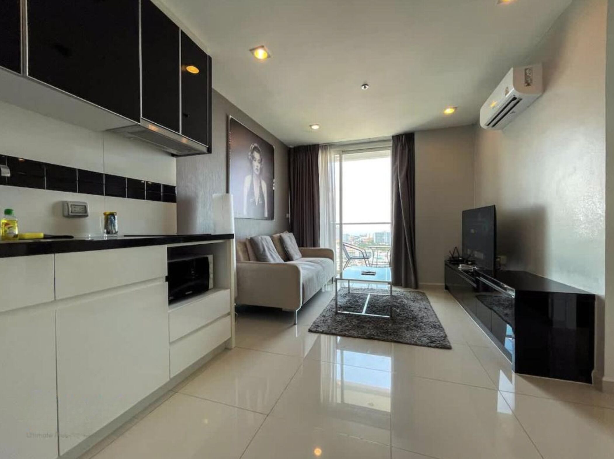 Smart TV, video library