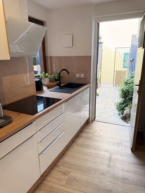 Casa | Cozinha privada | Produtos de limpeza