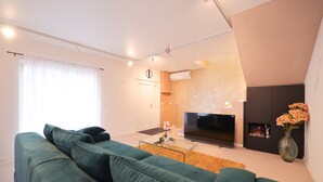 House | Living area - Villa Near Zadar for 10 Guests (Sveti Filip i Jakov)