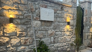 House | Exterior detail - Villa Near Zadar for 10 Guests (Sveti Filip i Jakov)