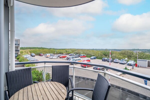 4-person Apartment With Island View - De Koog
