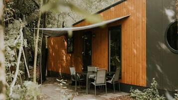 House | Outdoor dining