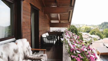 House | Balcony