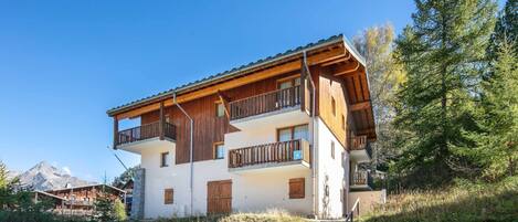 Apartment | Exterior