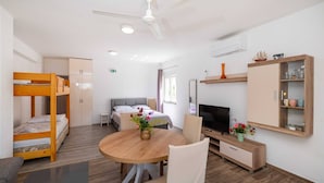 Unclassified image, 5 of 19, button - MY Dalmatia - Studio Apartment Blagdan (Zadar)