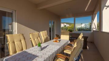 Nhà | Khu ẩm thực ngoài trời