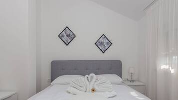 House | 7 bedrooms, iron/ironing board