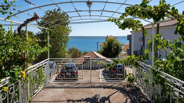 Unclassified image, 1 of 39, button - Villa With Infinity Pool, spa (Jasenice)