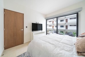 熨斗/熨衫板、Wi-Fi、床單