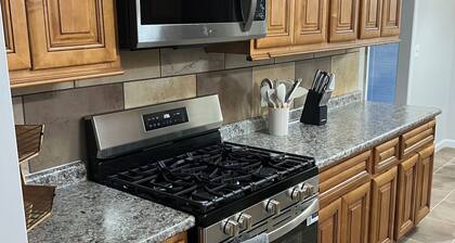 Furnished 4BR | Insurance, ALE & Corporate Stays | Quiet & Comfortable