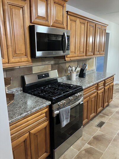 Furnished 4BR | Insurance, ALE & Corporate Stays | Quiet & Comfortable