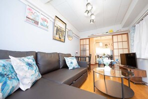 Living area - Quiet Shinjuku Area | 6-min Walk to 2 Stations (Shinjuku City)