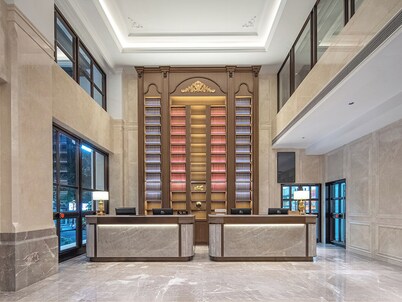 Vienna International Hotel