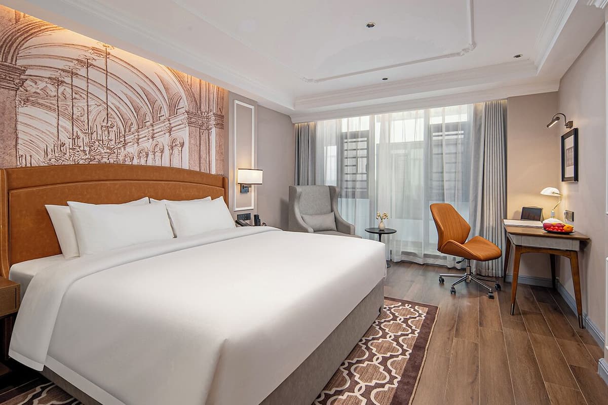 Minibar y ropa de cama