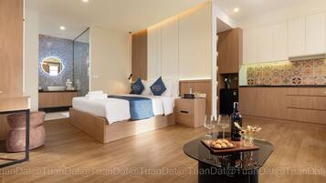 Executive-Doppelzimmer, Stadtblick | Verdunkelungsvorhänge, kostenloses WLAN