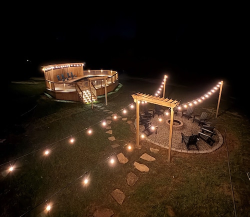 Luxury Retreat: Golf Sim, Massage Chairs, Curved Cinema